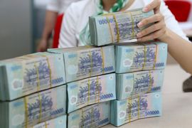 Từ 1/7, các ngân hàng được nới trần vốn ngắn hạn cho vay trung, dài hạn lên 40%