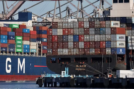 Thâm hụt thương mại hàng hóa của Mỹ trong tháng Năm tăng mạnh