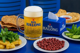 Một công ty chia cổ tức 125% bằng tiền mặt, nhưng nhà đầu tư muốn mua cũng khó nhọc
