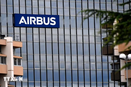 Ảnh hưởng của giá nhiên liệu tăng đến ngành hàng không năm 2026
