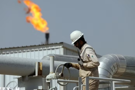 Giá dầu giảm sau tuyên bố ngừng tấn công giữa Iran và Israel
