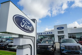 Ford triệu hồi hơn 777.000 xe tại Mỹ do lỗi hộp số và tấm ốp bánh xe