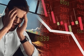 Bán ròng gần 2.100 tỷ đồng trong tuần Index mất 40 điểm, khối ngoại đang "xả" mã nào?