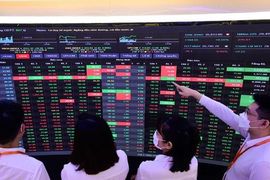 Chuyên gia chỉ tên nhóm cổ phiếu rơi về vùng "quá bán", kỳ vọng bật tăng sau nhịp điều chỉnh