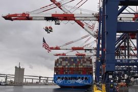 Điểm tin kinh tế thế giới nổi bật ngày 24/7/2026