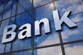 Lợi nhuận ngân hàng phân hóa: Techcombank lập kỷ lục, ABBank tăng hơn 80%