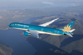 Vietnam Airlines lãi 3.852 tỷ đồng trong nửa đầu năm