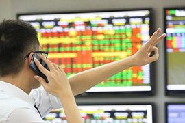Vietcap dự báo VN-Index có cơ hội trở lại đỉnh cũ, gọi tên 4 cổ phiếu tiềm năng