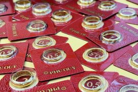 Giá vàng lùi sâu, mất thêm 1 triệu đồng/lượng