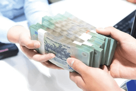 "Chung cư điều chỉnh giá, muốn tranh thủ lúc giá tốt nhưng vẫn 'đau đầu' phải vay ngân hàng"