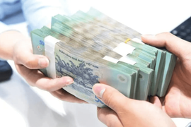 "Chung cư điều chỉnh giá, muốn tranh thủ lúc giá tốt nhưng vẫn 'đau đầu' phải vay ngân hàng"