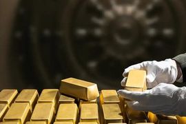 Loạt NHTW, các quỹ ETF, "trùm" Stablecoin đồng loạt mua vàng ngay trước sóng tăng
