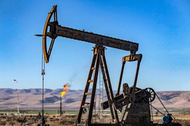 Giá dầu Brent vượt mốc 90 USD mỗi thùng khi đàm phán Mỹ-Iran bế tắc