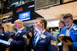 Động thái bất ngờ của Bộ Tài chính Mỹ nâng đỡ chứng khoán Phố Wall