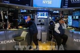 Chứng khoán Mỹ ghi nhận tuần giảm điểm bất chấp đà phục hồi cuối tuần