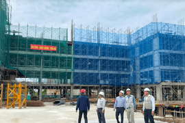 Nhà ở xã hội đang gây áp lực lên các dự án thương mại