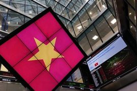 Vì sao nhiều tên tuổi quen mặt như MWG, TCB, REE...không được vào rổ nâng hạng của FTSE?