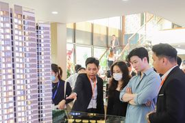 Áp lực thanh khoản đè nặng thị trường bất động sản