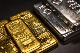 Chuyên gia lý giải mức chênh lệch hiếm thấy giữa giá vàng bạc trong nước và thế giới