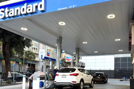 Dự trữ dầu diesel của Mỹ xuống mức thấp kỷ lục ngay trước mùa cao điểm