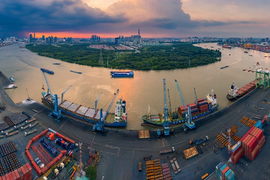 VietinBank rao bán vốn tại hai doanh nghiệp cảng biển