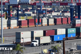 Mỹ hoàn trả khoảng 100 tỷ USD thuế quan sau phán quyết của Tòa án Tối cao