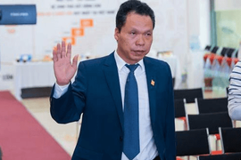 Một chủ tịch giữ lời, mua hết lượng cổ phiếu đã đăng ký