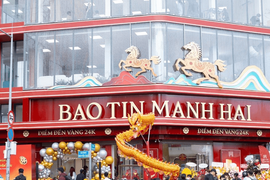 Bảo Tín Mạnh Hải: Có 7 giao dịch nhận đặt cọc vàng miếng là do bị rách vỏ bao bì, phải chuyển đến SJC để đóng lại