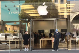 Apple có CEO mới lần đầu tiên sau 15 năm