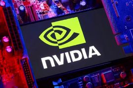 Nvidia xoay chiến lược khi các tập đoàn công nghệ tự phát triển chip AI