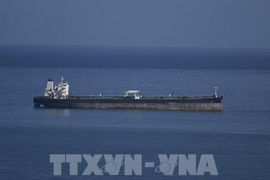 Căng thẳng Trung Đông leo thang, giá dầu Brent vượt mốc 105 USD/thùng