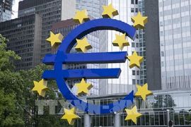 Sức ép lạm phát thúc đẩy ECB thắt chặt chính sách tiền tệ
