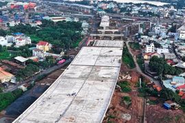 Nứt nhà dân ở nút giao nghìn tỷ đồng, tiến độ giải quyết ra sao?