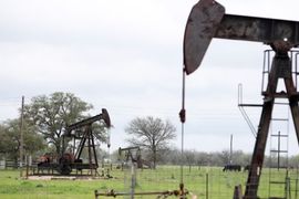 Ngành dầu khí chuẩn bị cho rủi ro xung đột kéo dài