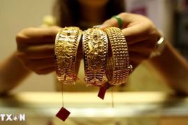 Giá vàng tăng khi thị trường chờ đợi quyết định lãi suất của Fed