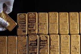 Một thế lực nắm giữ lượng vàng kỷ lục hơn 4.200 tấn nhưng vẫn không ngừng mua thêm