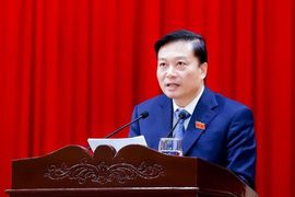 Chủ tịch UBND tỉnh Quảng Trị ông Lê Hồng Vinh, giữ chức Thứ trưởng Bộ Xây dựng
