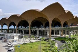 Tình cảnh buồn của sân bay 2,3 tỷ USD do Trung Quốc xây dựng tại Campuchia