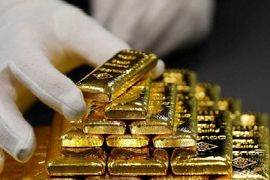 Các quỹ ETF toàn cầu âm thầm gom gần 200 tấn vàng từ đầu tháng 7, chuyện gì đang xảy ra?