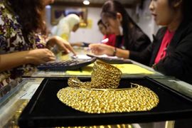 Giá vàng thế giới tăng trước báo cáo việc làm Mỹ ngày 3/9