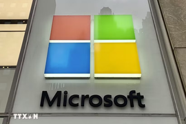 Microsoft lần đầu công bố doanh thu Azure vượt 100 tỷ USD