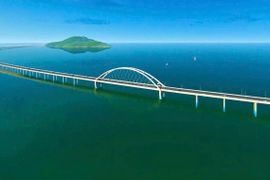 Huy động 1.000 người, 220 máy móc thi công, cây cầu vượt biển hơn 18km dài thứ ba Đông Nam Á của Việt Nam hiện có tiến độ ra sao?