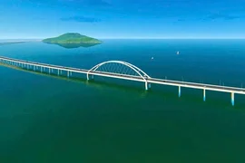 Huy động 1.000 người, 220 máy móc thi công, cây cầu vượt biển hơn 18km dài thứ ba Đông Nam Á của Việt Nam hiện có tiến độ ra sao?