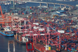 Hàn Quốc vượt kỷ lục xuất khẩu cả năm chỉ sau 8 tháng