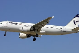 Mỹ áp lệnh trừng phạt toàn bộ ngành hàng không Iran