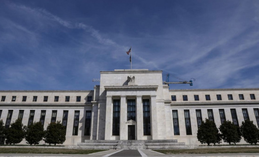 Quan chức Fed bắt đầu nói đến quan điểm thận trọng nâng lãi suất