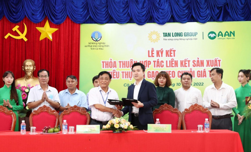 Doanh nghiệp và nông dân cùng bắt tay liên kết xây dựng những cánh đồng hạnh phúc .....