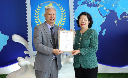 Vinamilk và CEO Mai Kiều Liên được vinh danh trong Chương trình Thương hiệu mạnh 2022