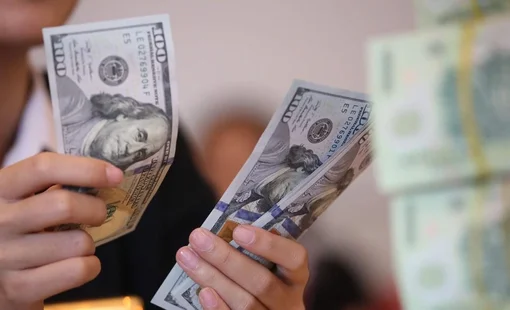 Tỷ giá USD/VND tiếp tục “nóng”