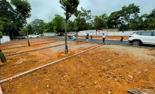 Đất nền phân lô tách thửa: Bán xong “cò đất” cũng né khi nhận bán lại